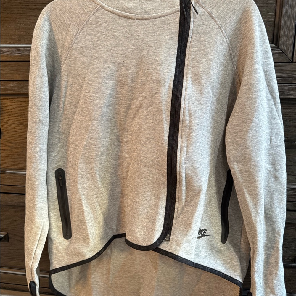 Nike Heather Gray Asymmetrical Zip Hoodie SIZE M